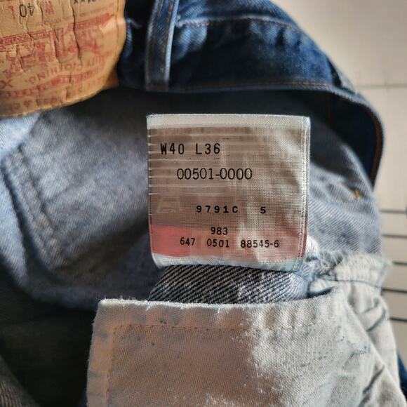 Vintage Levi's 501 Cut Off Shorts Mens 40 Blue Bermuda Jorts Grunge Denim 10" - Picture 5 of 7